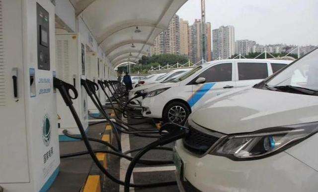 汽车加满有多少公里